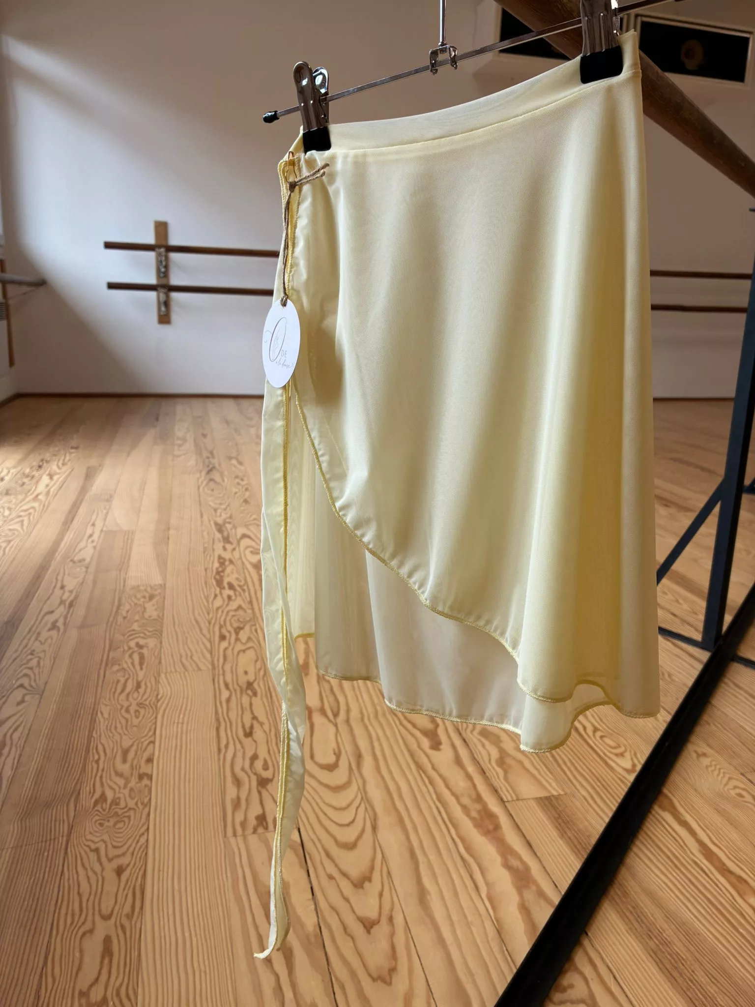 Jupette Harmonie — Blonde — tenue de danse cousue main