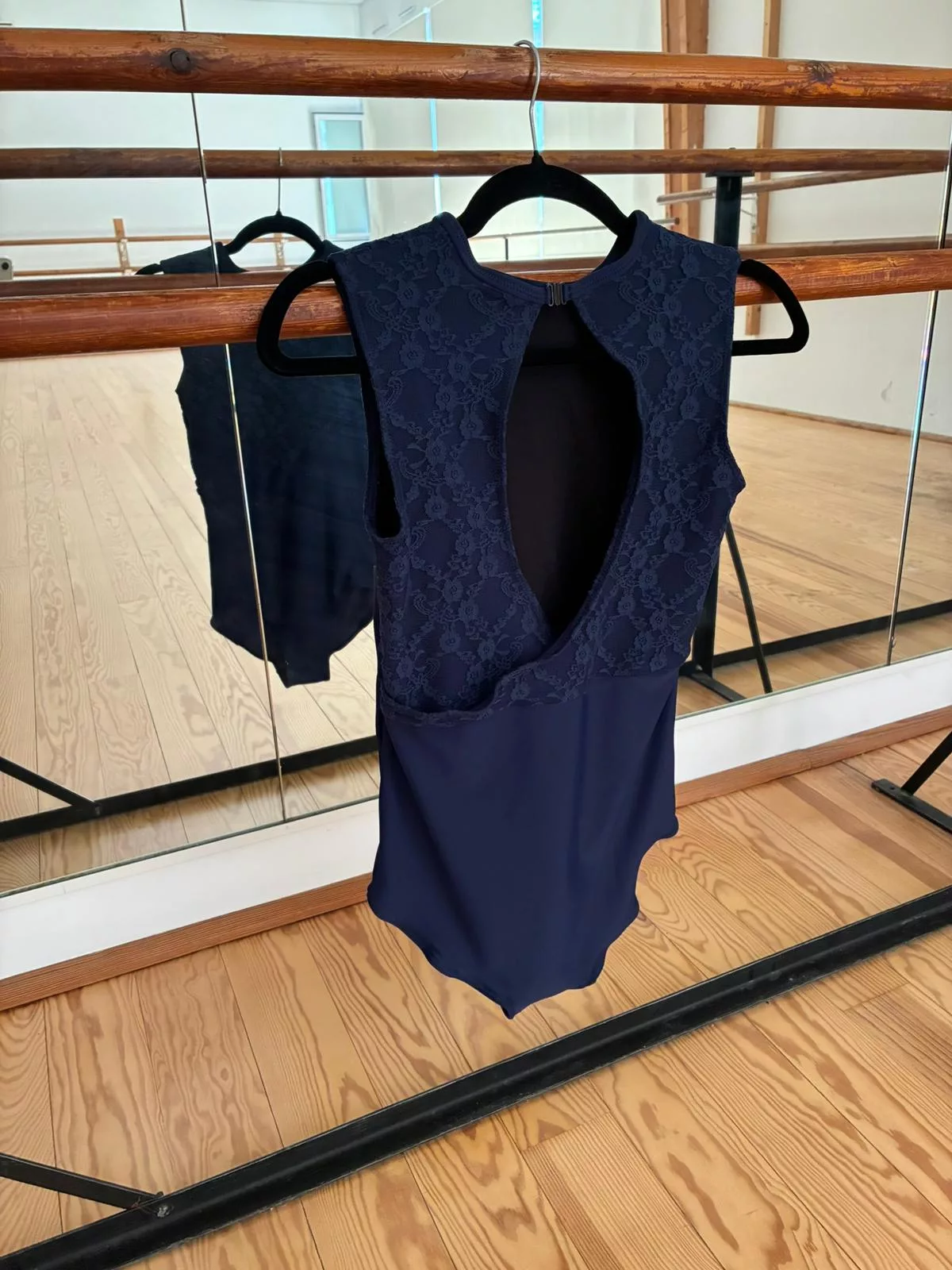 Justaucorps Frisson — Bleu marine — tenue de danse cousue main