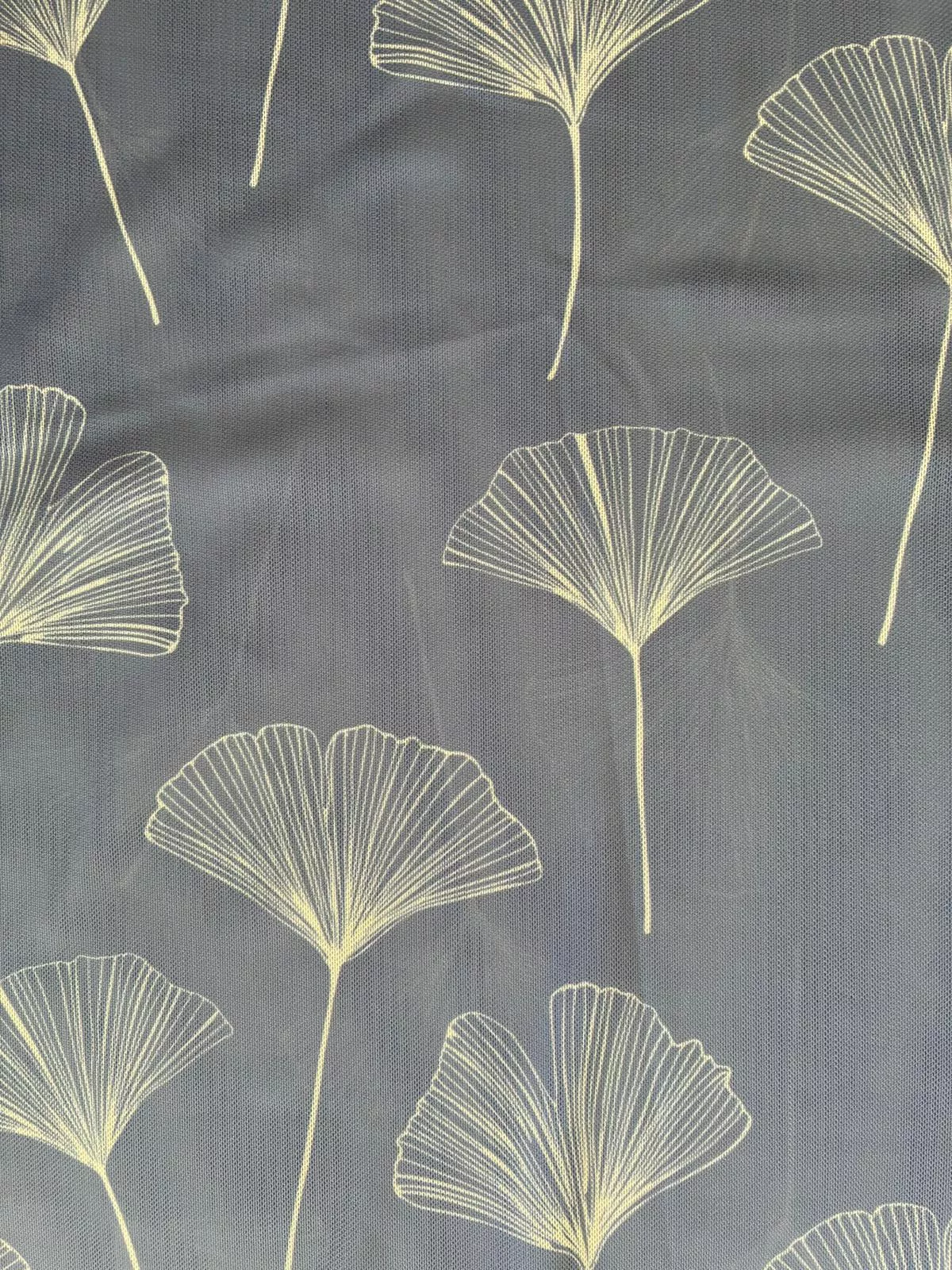 Jupette Harmonie avec motifs — Feuilles de ginkgo blanches sur fond bleu — tenue de danse cousue main